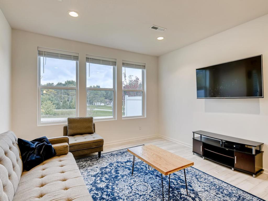 718 Maggie Way Chanhassen MN 55317 7090328 image3