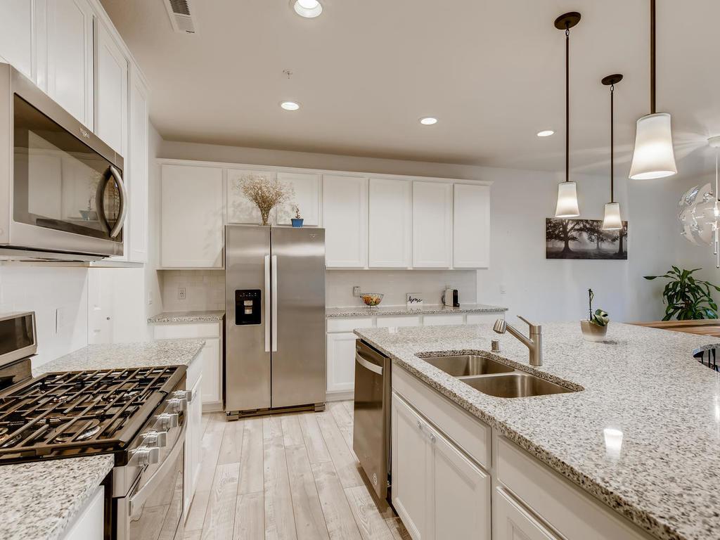 718 Maggie Way Chanhassen MN 55317 7090328 image8