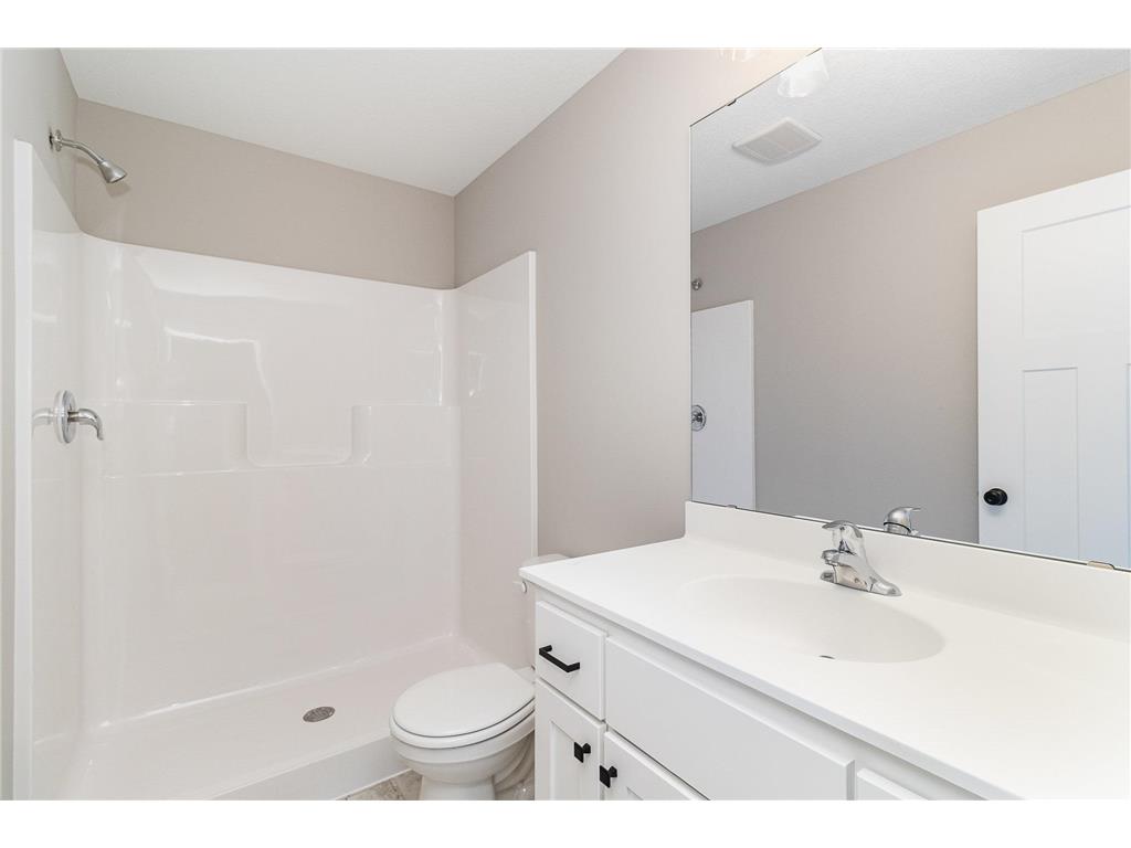 718 Margaret Lane NE Isanti MN 55040 6808198 image11