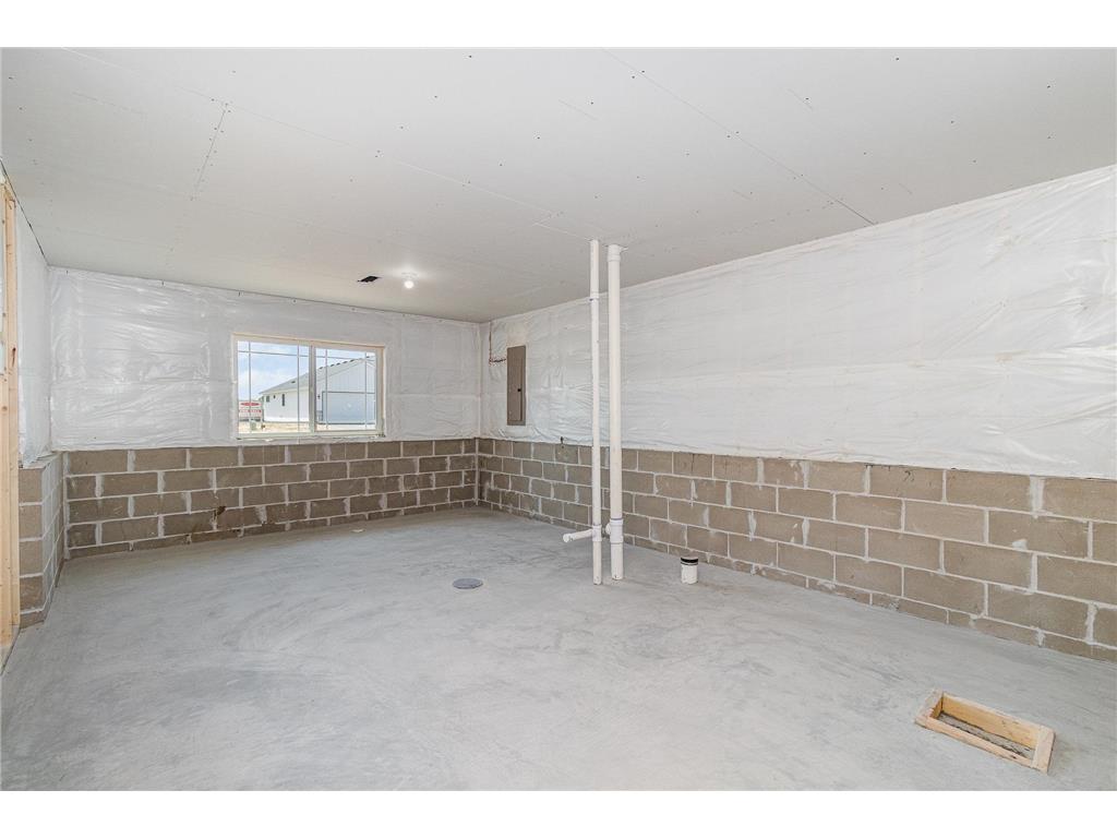 718 Margaret Lane NE Isanti MN 55040 6808198 image17