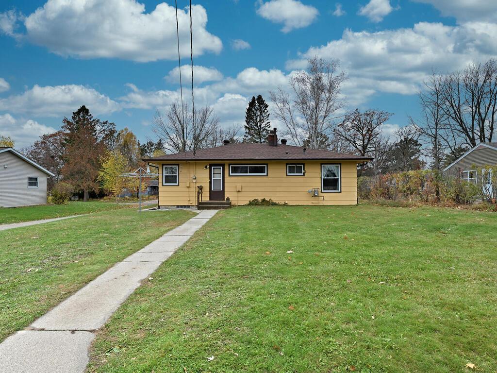 718 NE 6th Avenue Grand Rapids MN 55744 6451709 image1