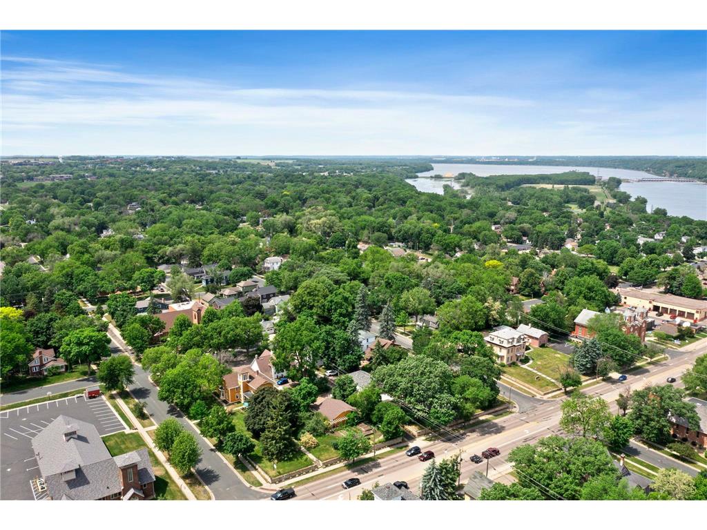718 Vermillion Street Hastings MN 55033 7067178 image112