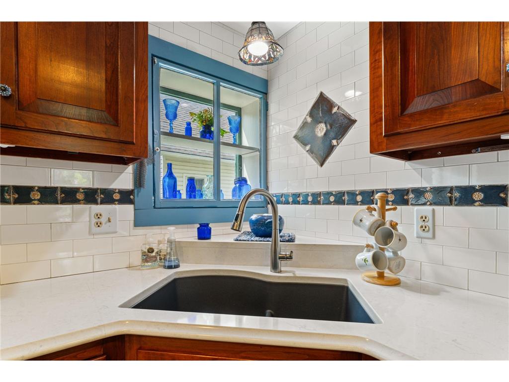 718 Vermillion Street Hastings MN 55033 7067178 image42