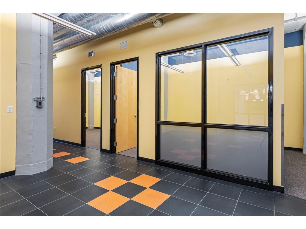 718 Washington Avenue N #101 Minneapolis MN 55401 7034868 image17