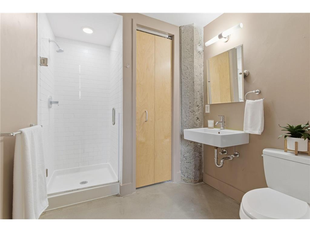 718 Washington Avenue N #503 Minneapolis MN 55401 7015053 image23