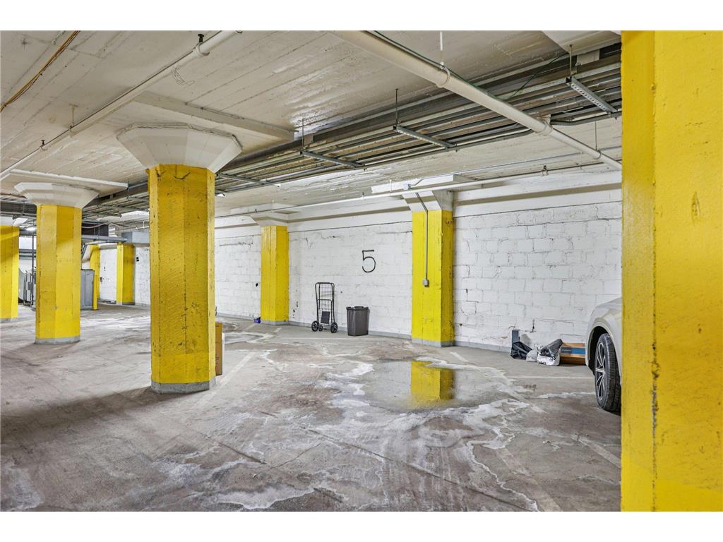 718 Washington Avenue N #506 Minneapolis MN 55401 7041844 image24