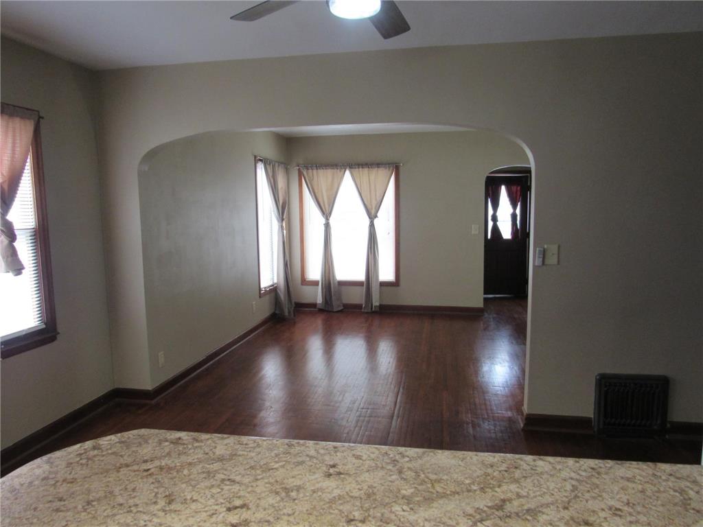 718 Winifred Street Worthington MN 56187 6705336 image4