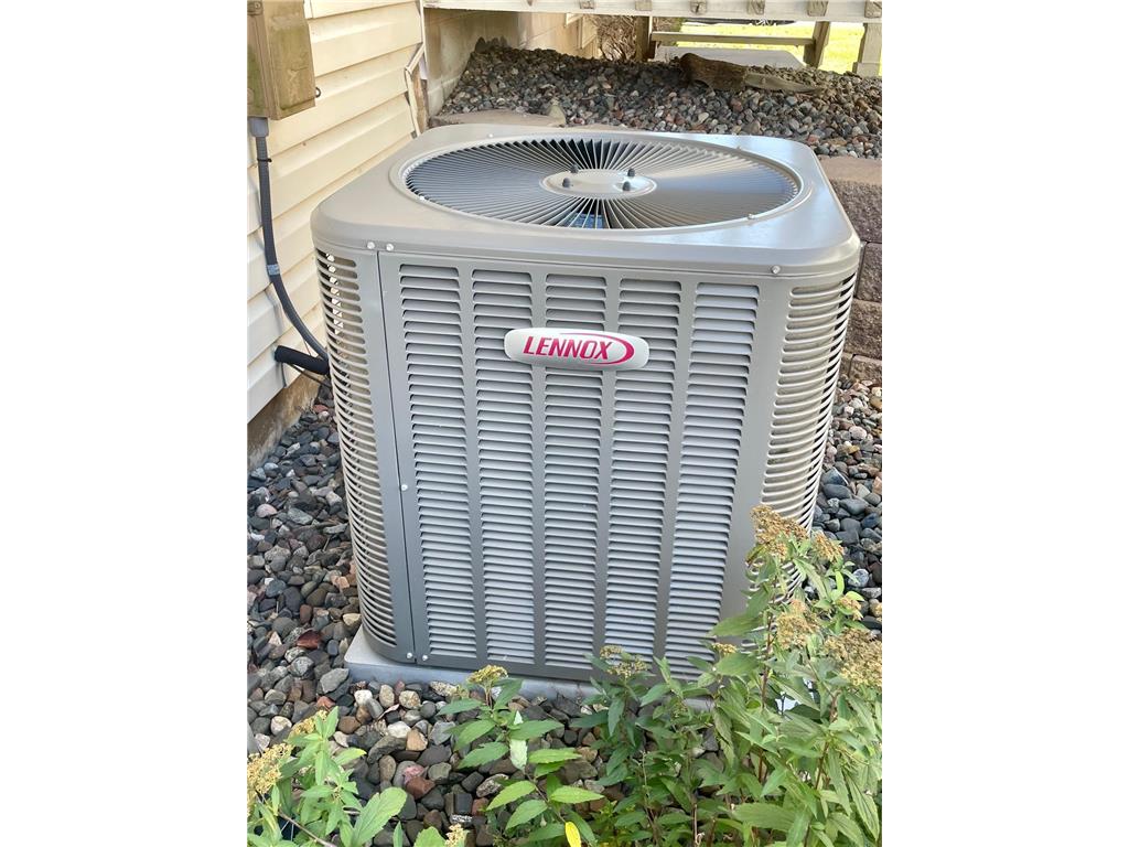 7180 Unity Avenue N Brooklyn Center MN 55429 6811222 image26