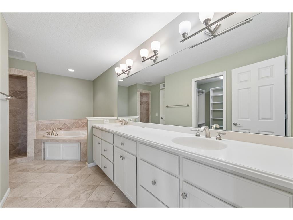 7188 Waterstone Lane Woodbury MN 55125 7028356 image17