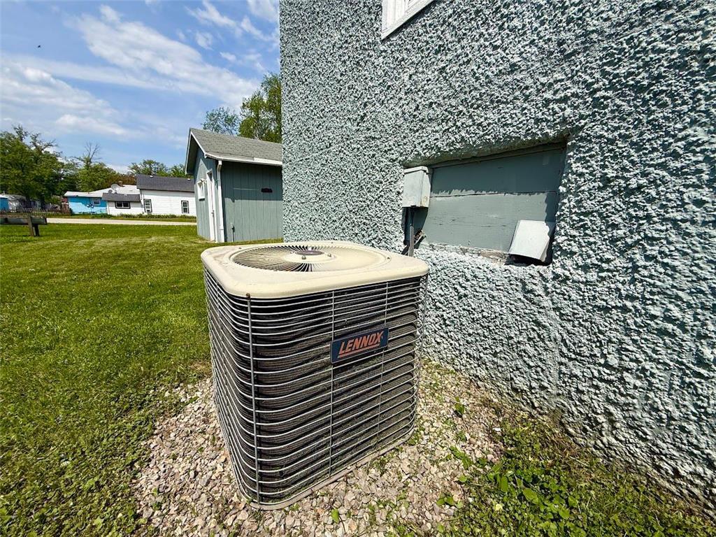 719 2nd Avenue NE Staples MN 56479 7080109 image10