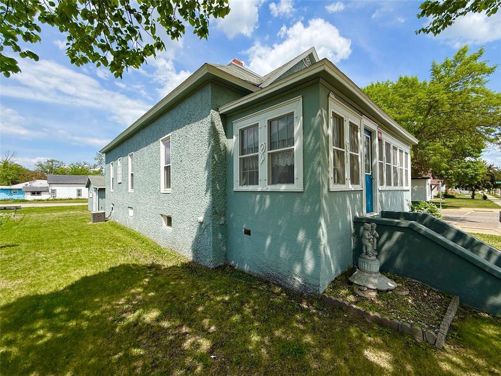 719 2nd Avenue NE Staples MN 56479 7080109 image2