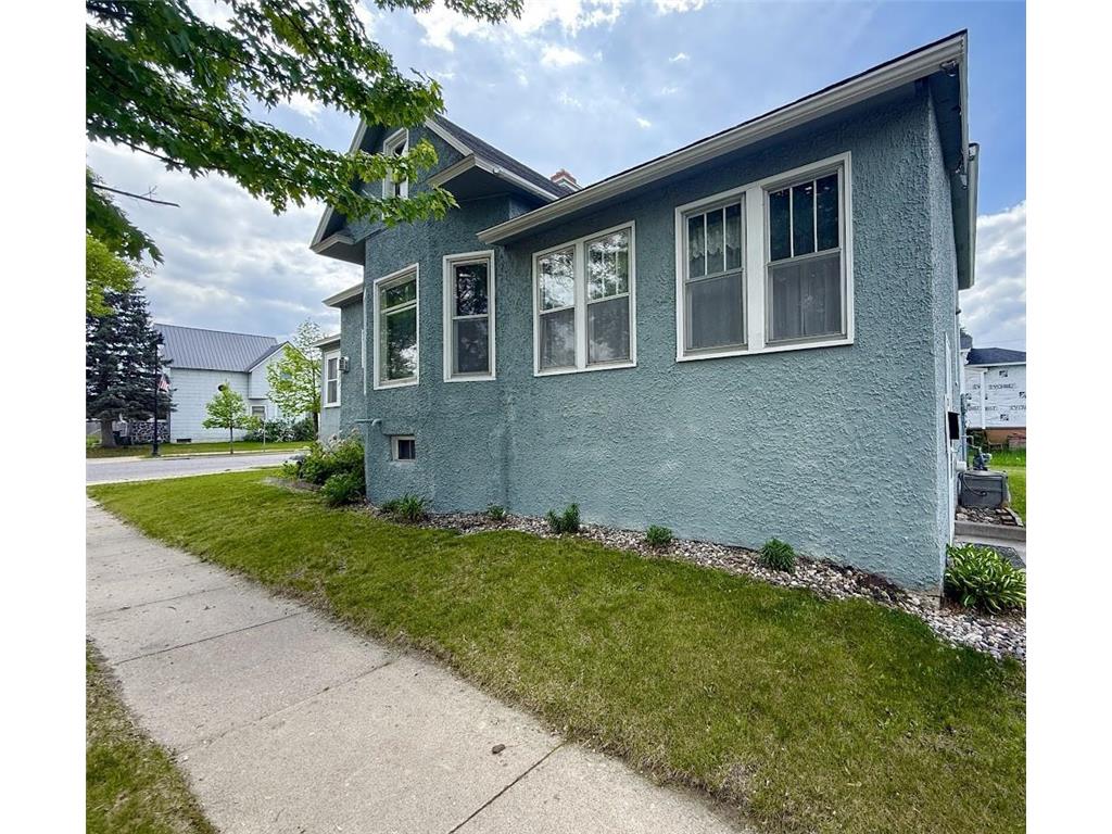 719 2nd Avenue NE Staples MN 56479 7080109 image5