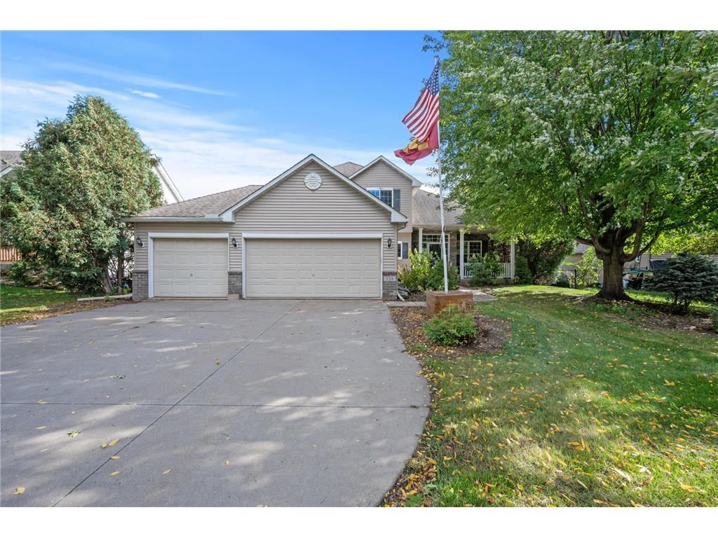 719 36th Street W Hastings MN 55033 6443905 image1