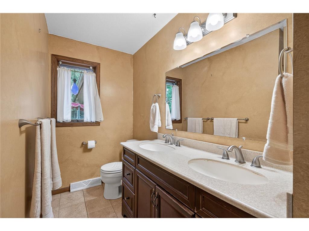 719 Countryview Circle Hudson WI 54016 6813212 image22