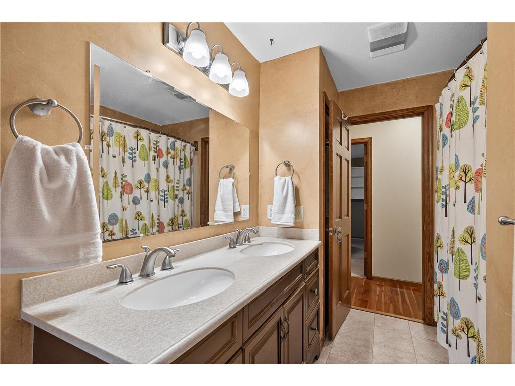 719 Countryview Circle Hudson WI 54016 6813212 image23