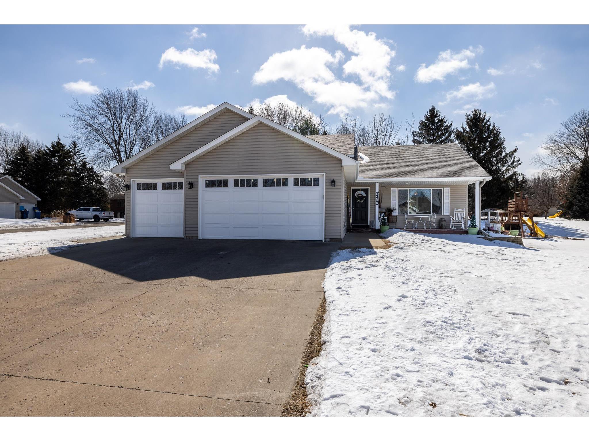 719 E Beaver Street, Belle Plaine, MN, 56011 MLS 6161619 Edina Realty