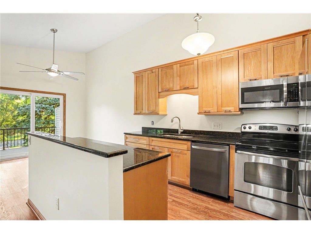 719 Evergreen Court Burnsville MN 55337 7115103 image10