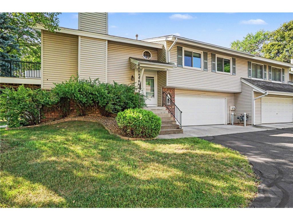 719 Evergreen Court Burnsville MN 55337 7115103 image3