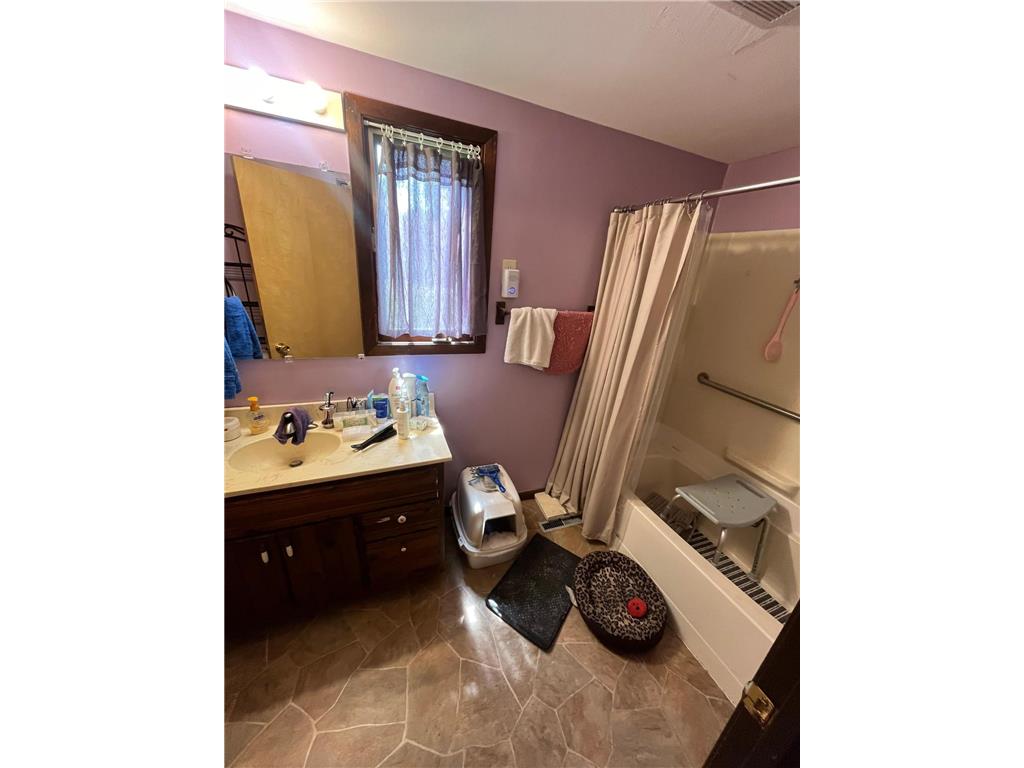 719 Jefferson Street Alexandria MN 56308 6775425 image8