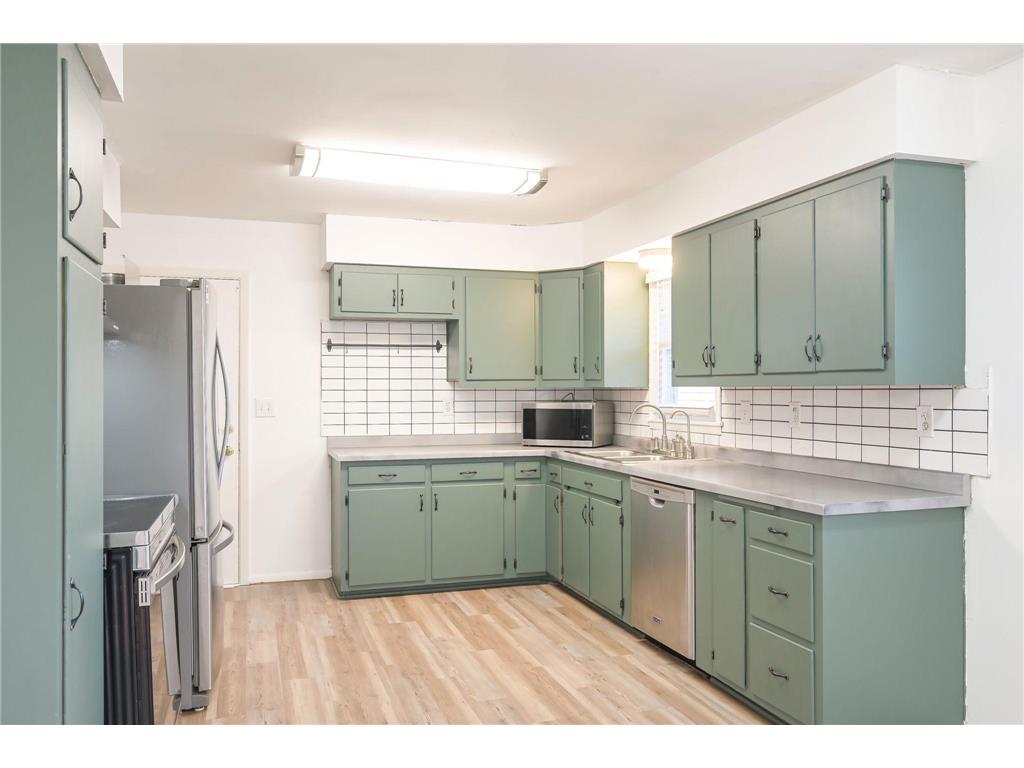 719 Keniston Street N Champlin MN 55316 6817561 image20