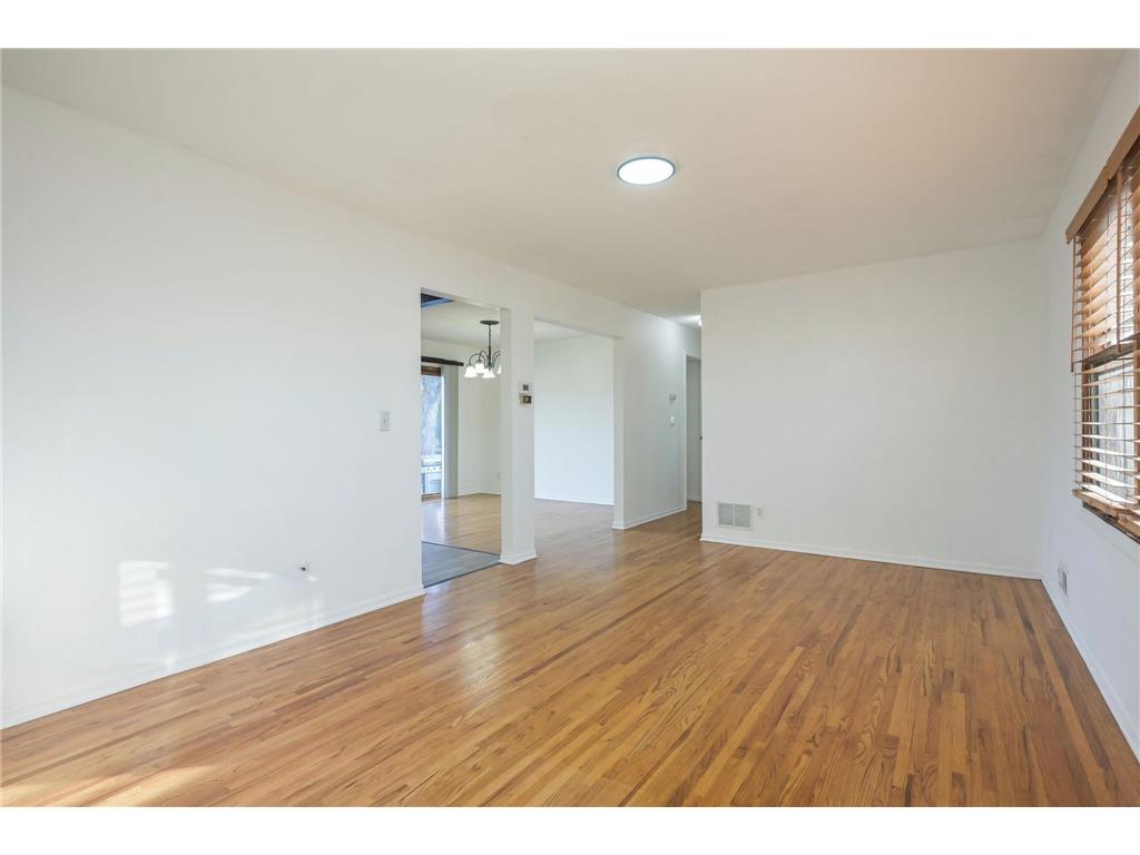 719 Keniston Street N Champlin MN 55316 6817561 image3