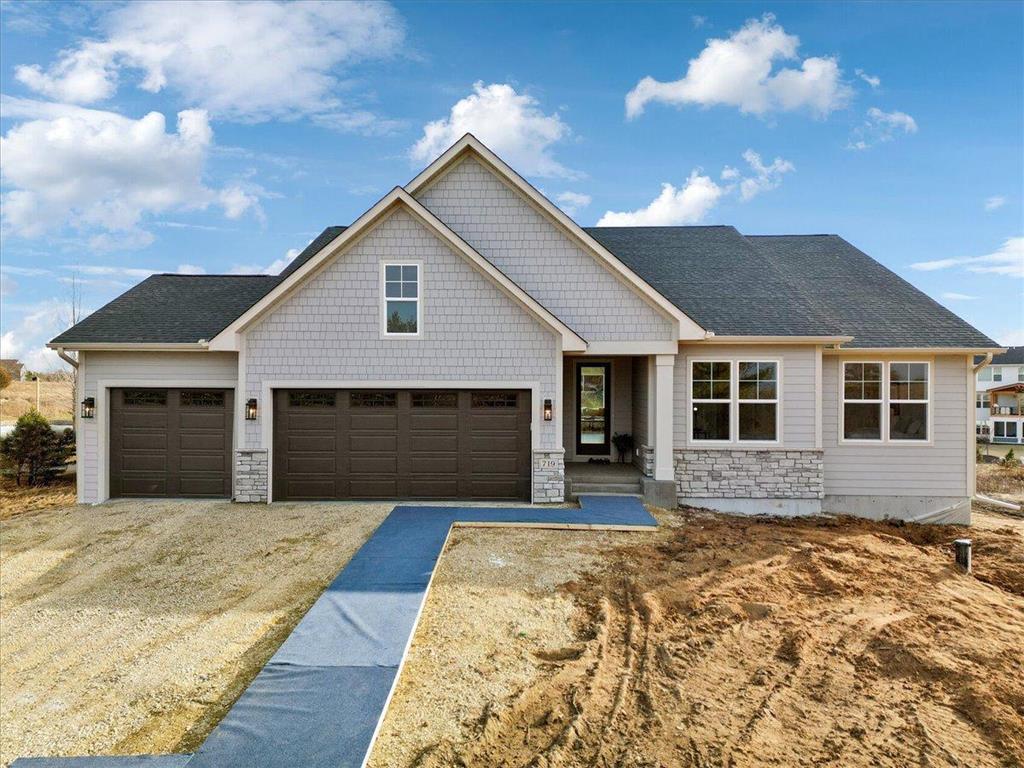 719 Mount Curve Court Troy Twp WI 54016 6461745 image1