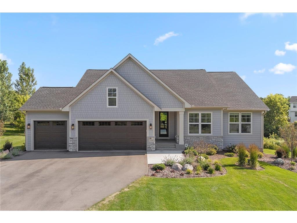 719 Mount Curve Hudson WI 54016 6765103 image1