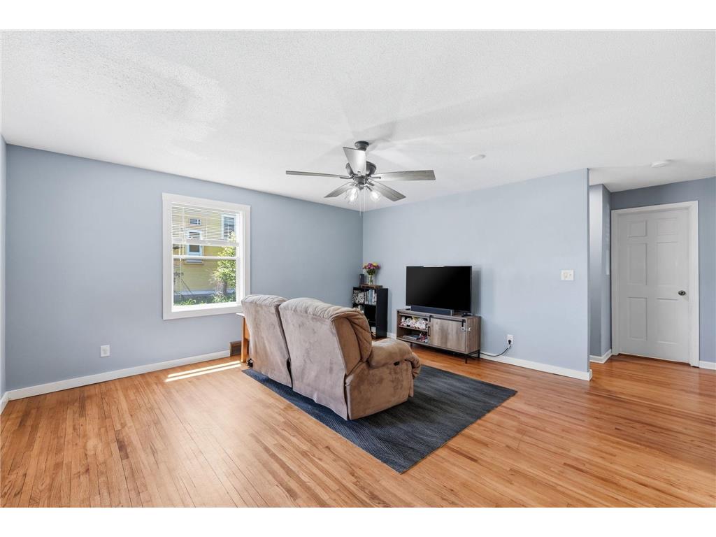 719 N Ramsey Avenue Litchfield MN 55355 7091902 image13