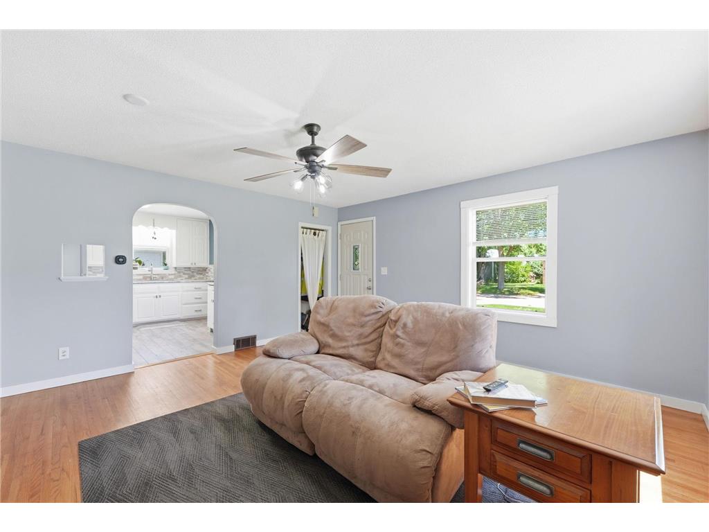 719 N Ramsey Avenue Litchfield MN 55355 7091902 image14