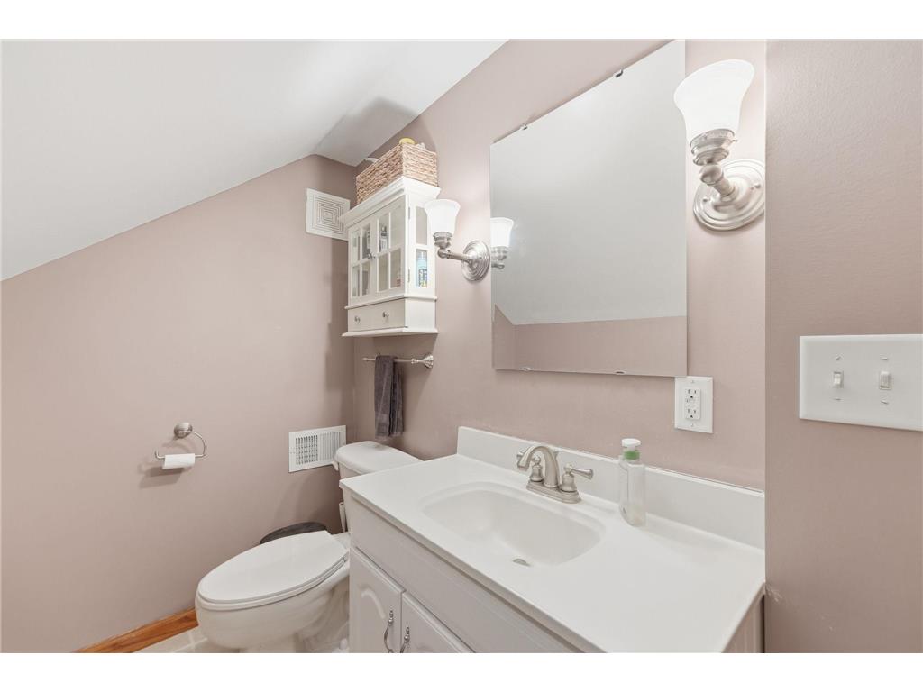719 N Ramsey Avenue Litchfield MN 55355 7091902 image20