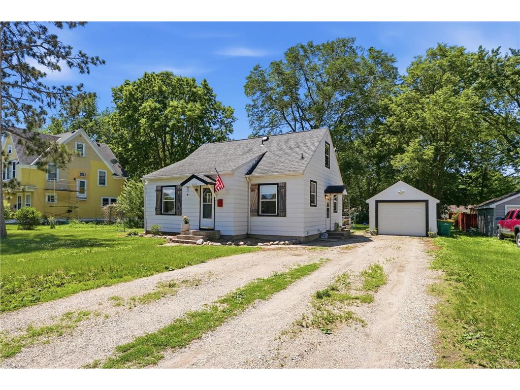 719 N Ramsey Avenue Litchfield MN 55355 7091902 image3