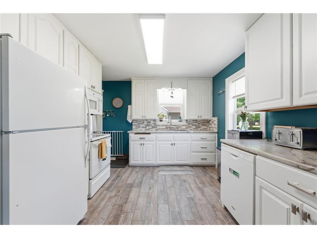 719 N Ramsey Avenue Litchfield MN 55355 7091902 image8