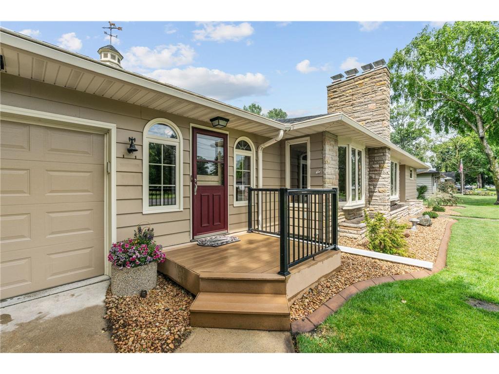 719 Park Avenue Hamburg MN 55339 7085235 image2