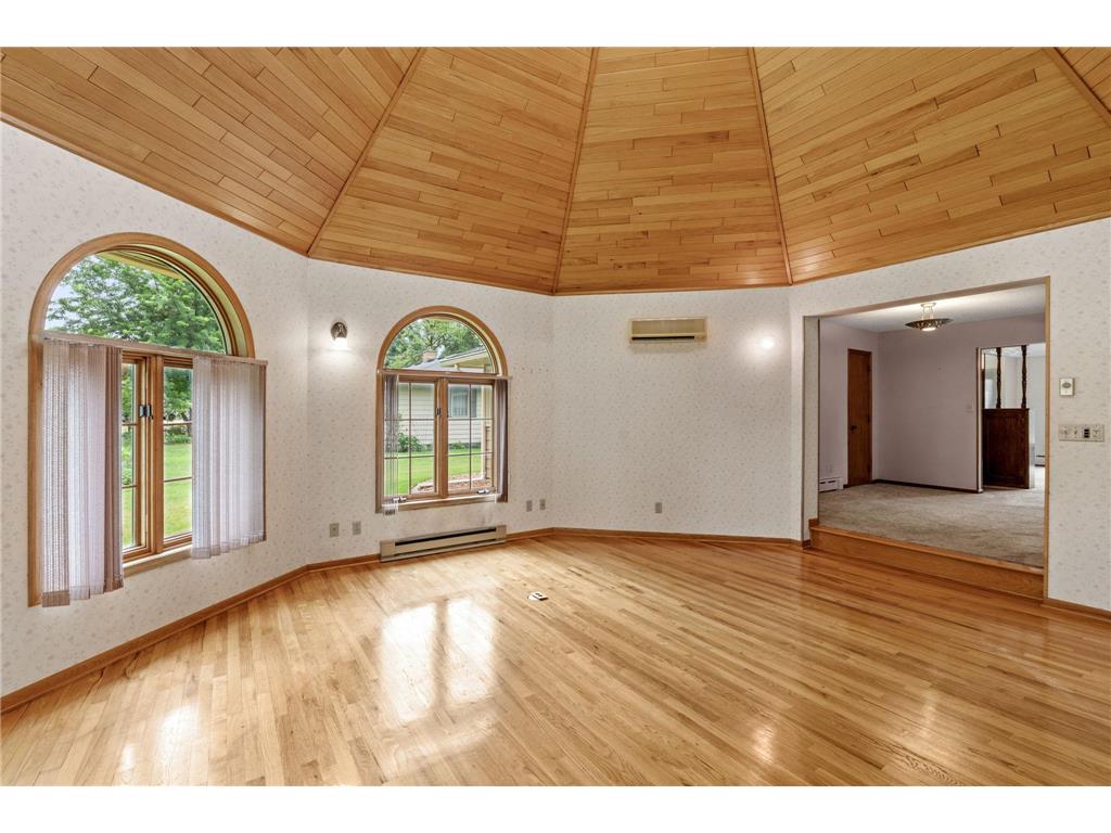 719 Park Avenue Hamburg MN 55339 7085235 image34