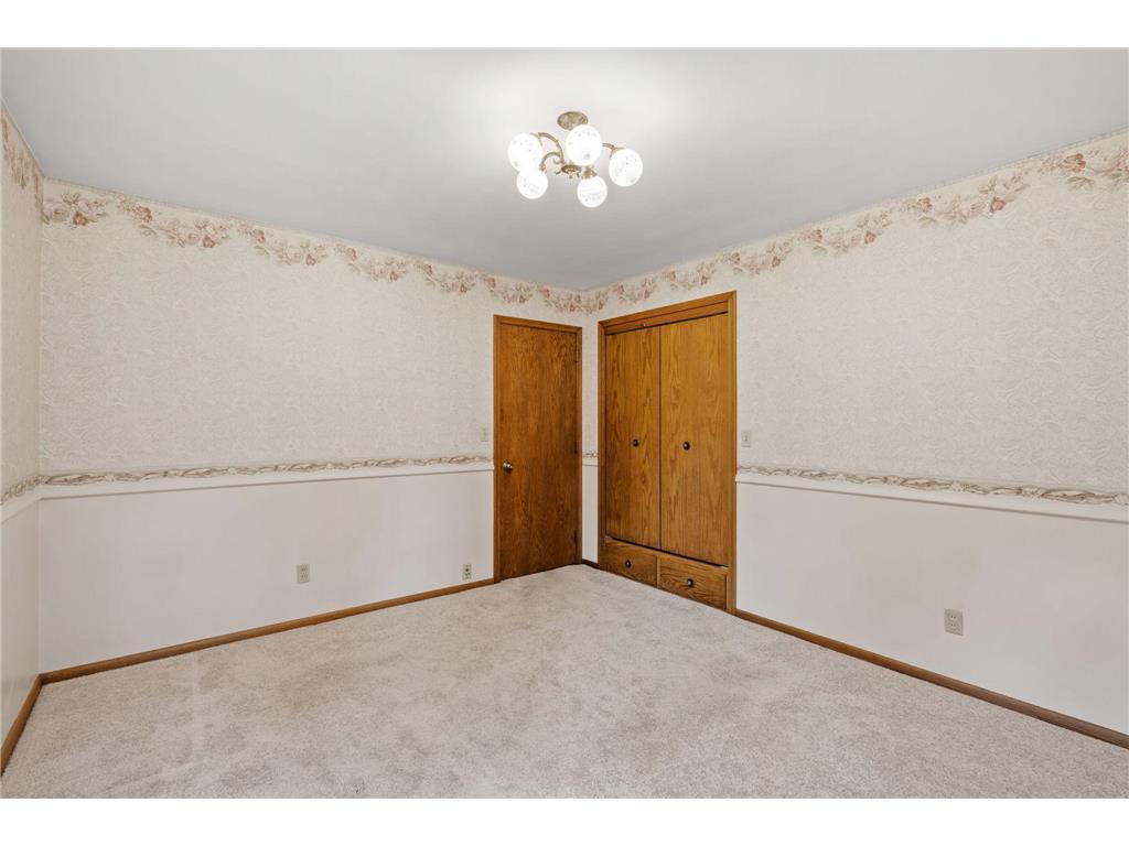 719 Park Avenue Hamburg MN 55339 7085235 image44