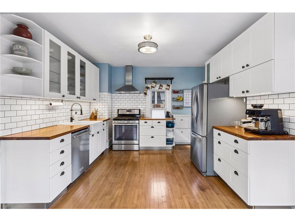 719 Quincy Street NE Minneapolis MN 55413 7076806 image13
