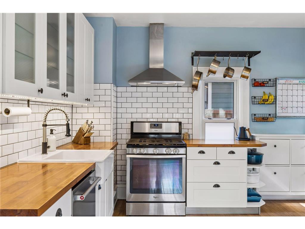 719 Quincy Street NE Minneapolis MN 55413 7076806 image14