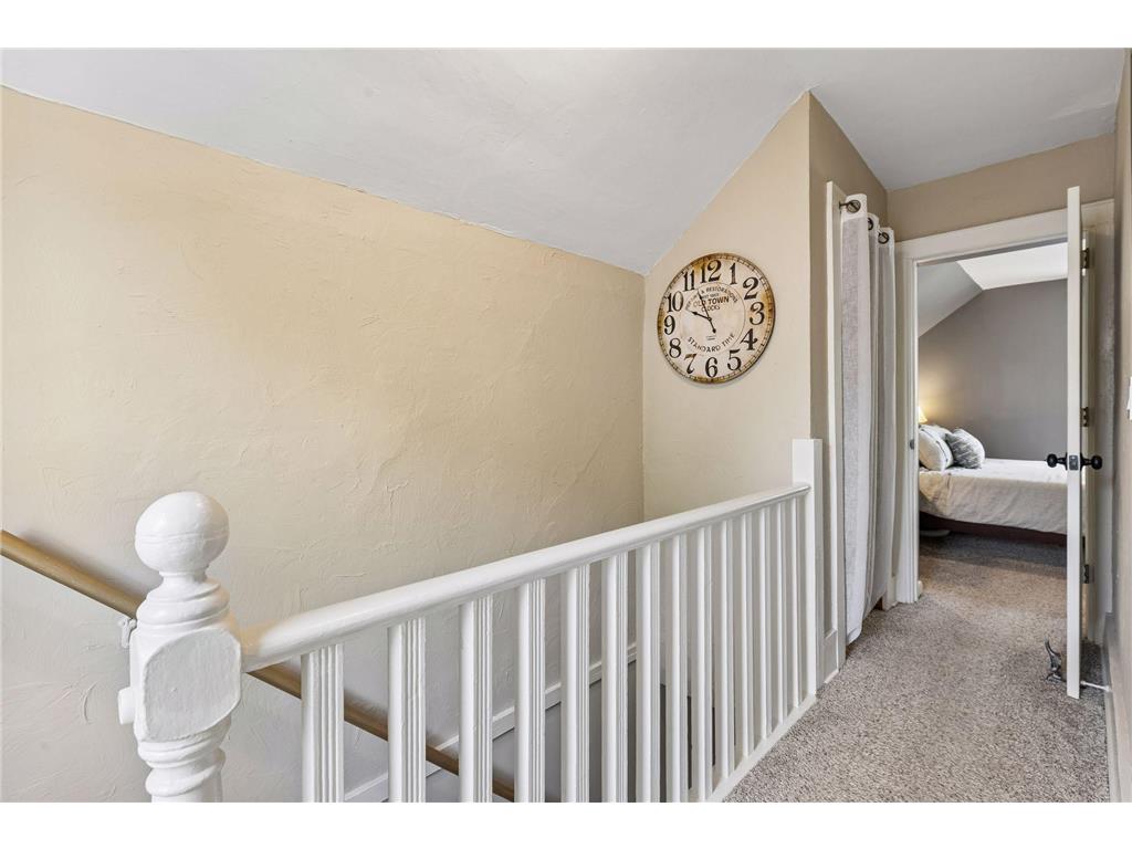 719 Quincy Street NE Minneapolis MN 55413 7076806 image20
