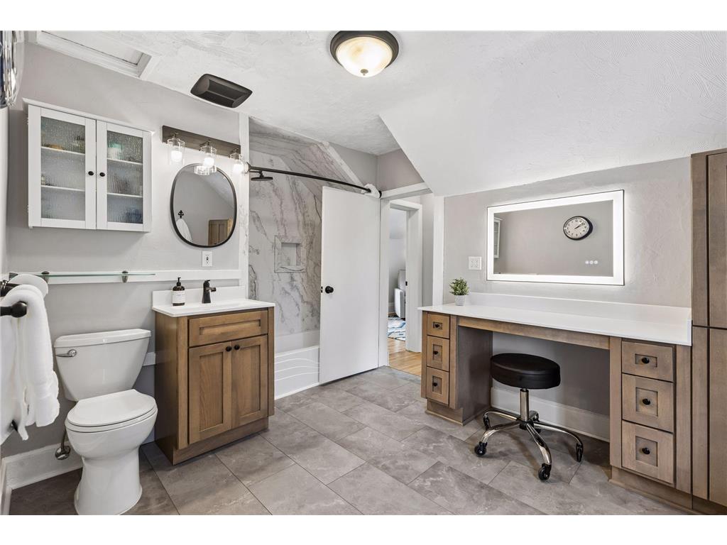 719 Quincy Street NE Minneapolis MN 55413 7076806 image29