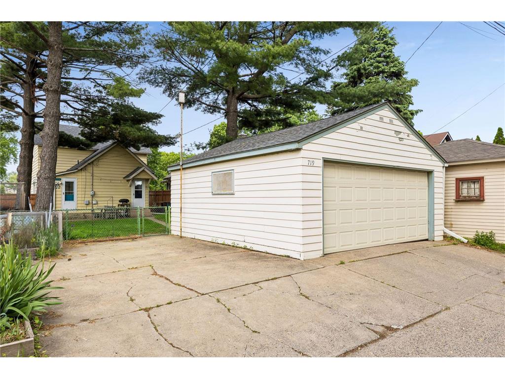 719 Quincy Street NE Minneapolis MN 55413 7076806 image40