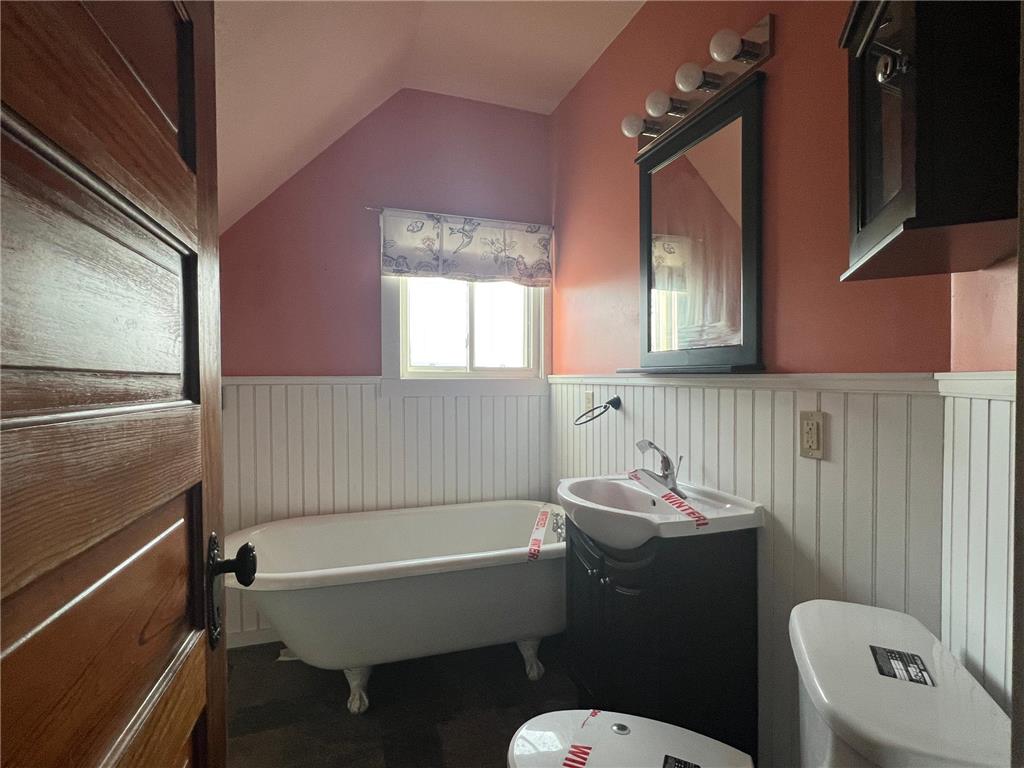 719 S Oak Street Lake City MN 55041 7033702 image19