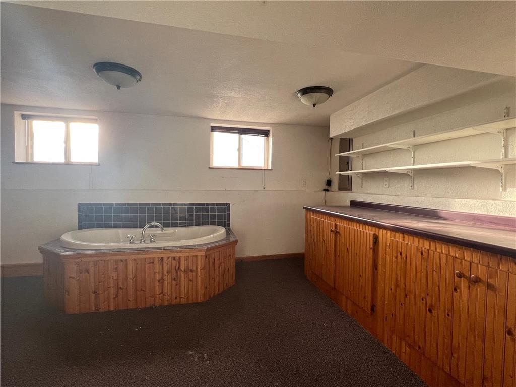 719 S Oak Street Lake City MN 55041 7033702 image22