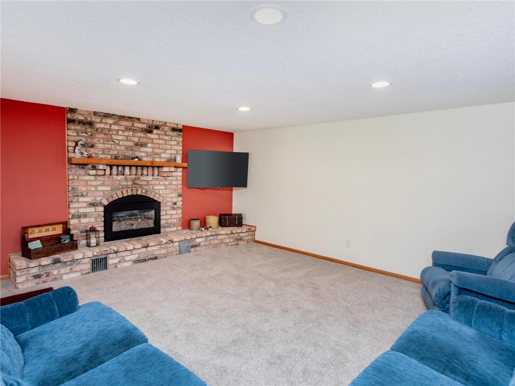 7191 163rd Avenue NW Anoka MN 55303 7069788 image61