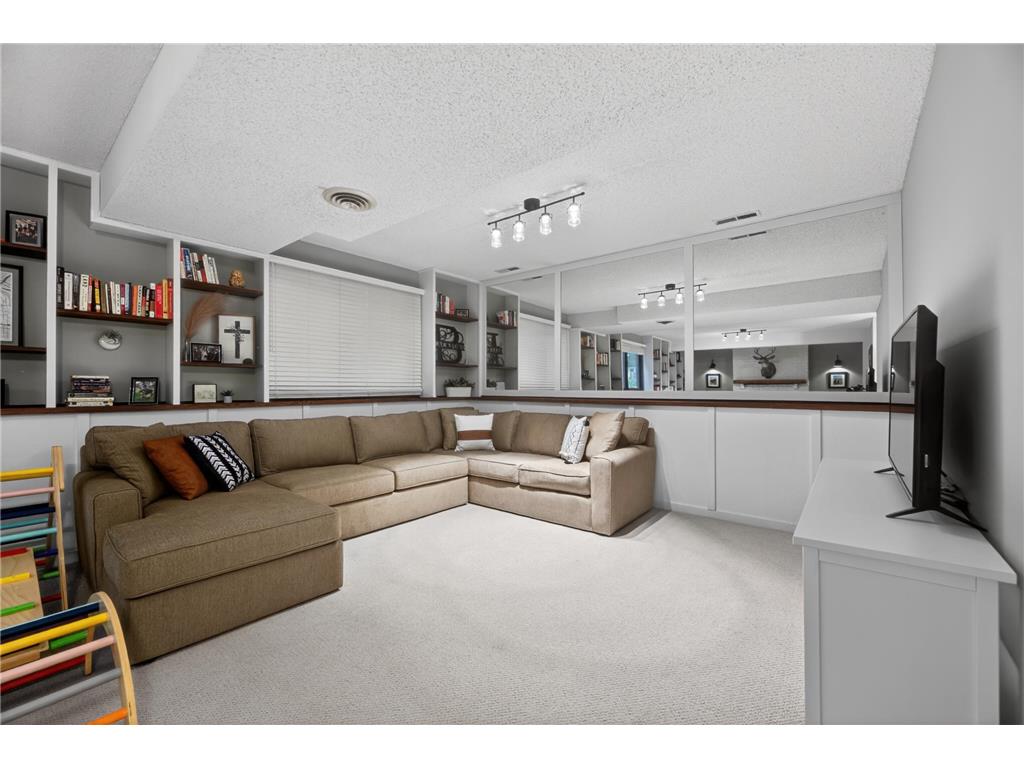 7191 Frontier Trail Chanhassen MN 55317 7078954 image23