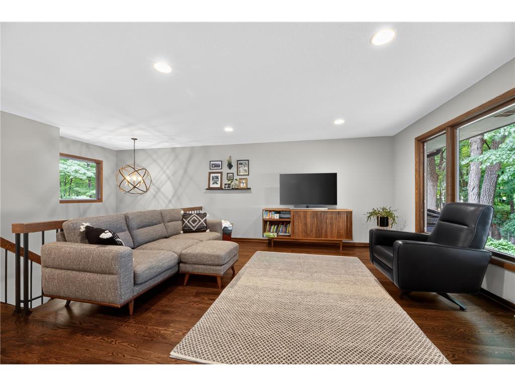 7191 Frontier Trail Chanhassen MN 55317 7078954 image7