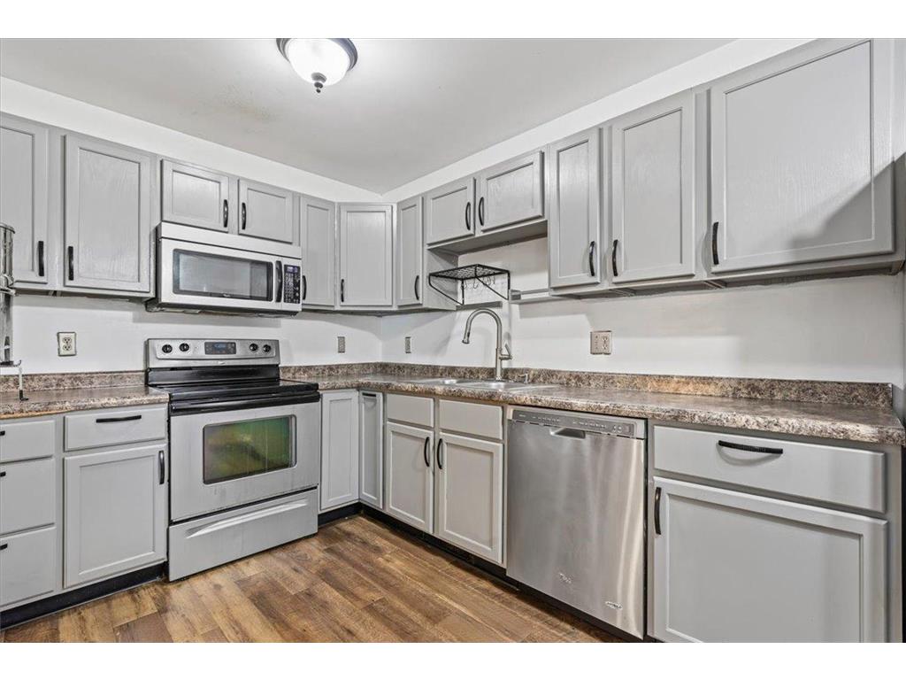 7194 Upper 17th Street N Oakdale MN 55128 7107334 image12