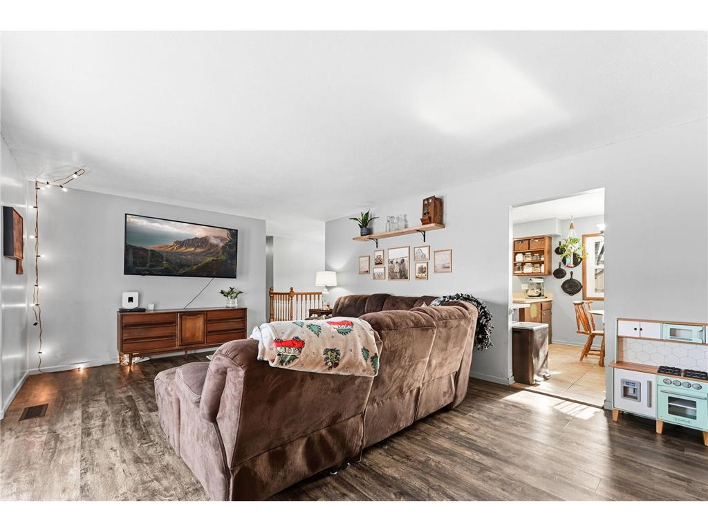 7195 168th Street W Lakeville MN 55068 7010308 image8