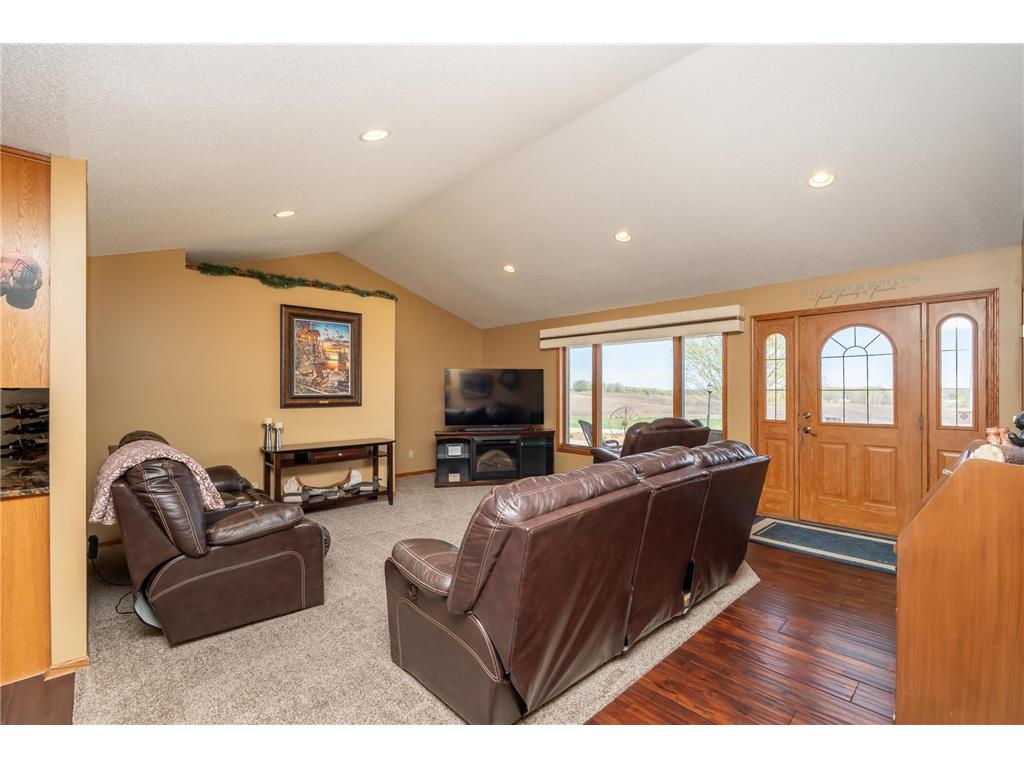 7195 County Road 10 E Chaska MN 55318 7084983 image5