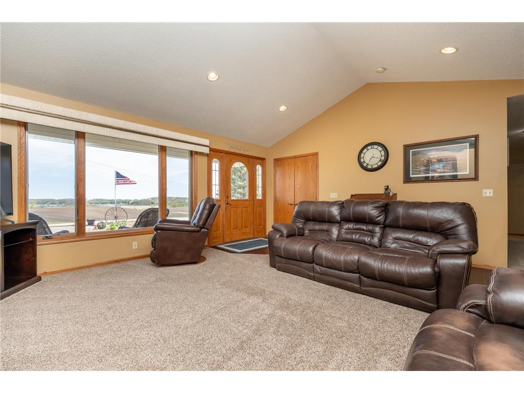 7195 County Road 10 E Chaska MN 55318 7084983 image6