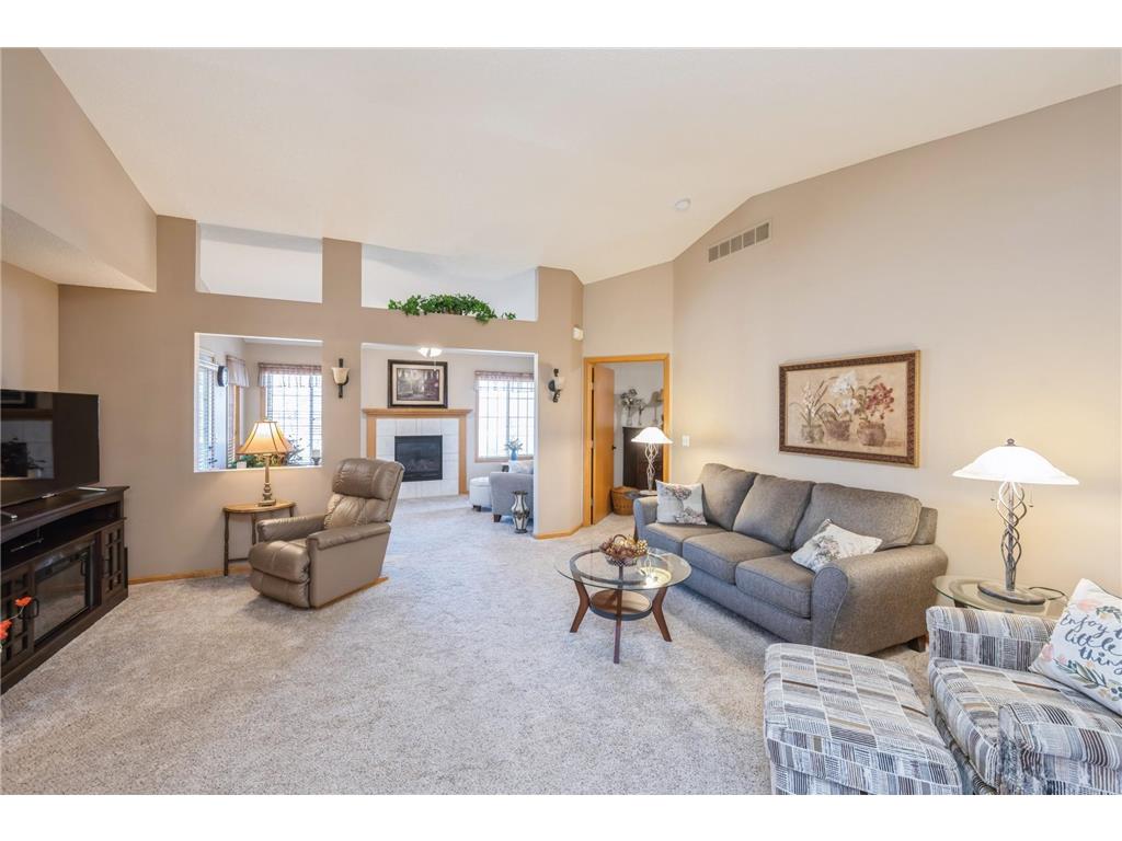 72 3rd Street NW Saint Michael MN 55376 6691099 image1